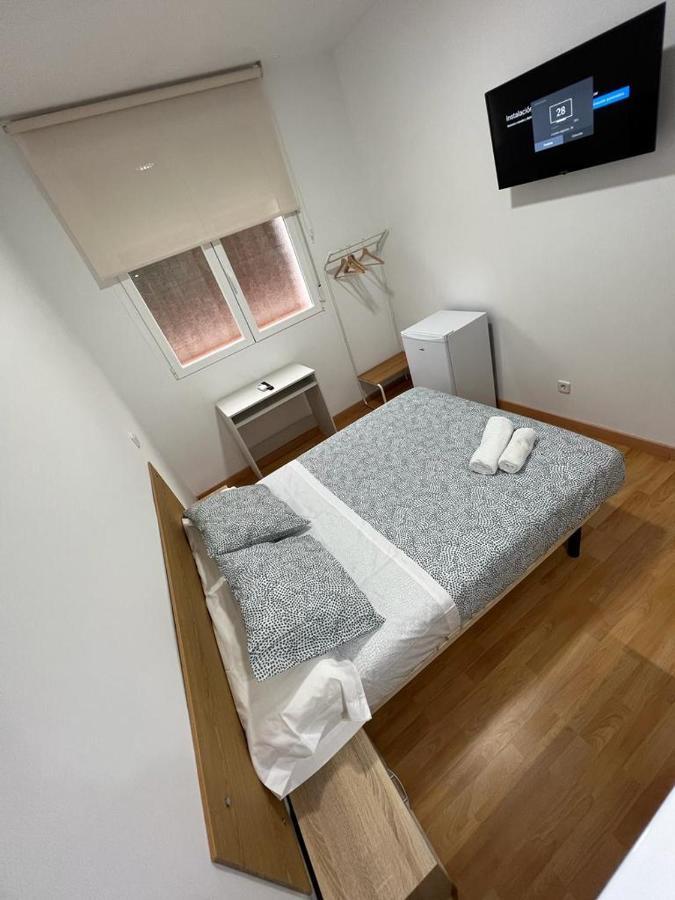 Hospedaje Colonia Vallecas Madrid Exterior foto